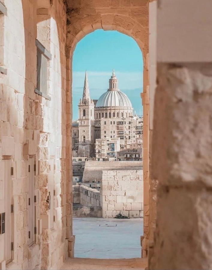 Mcc Suites Valletta Exteriör bild